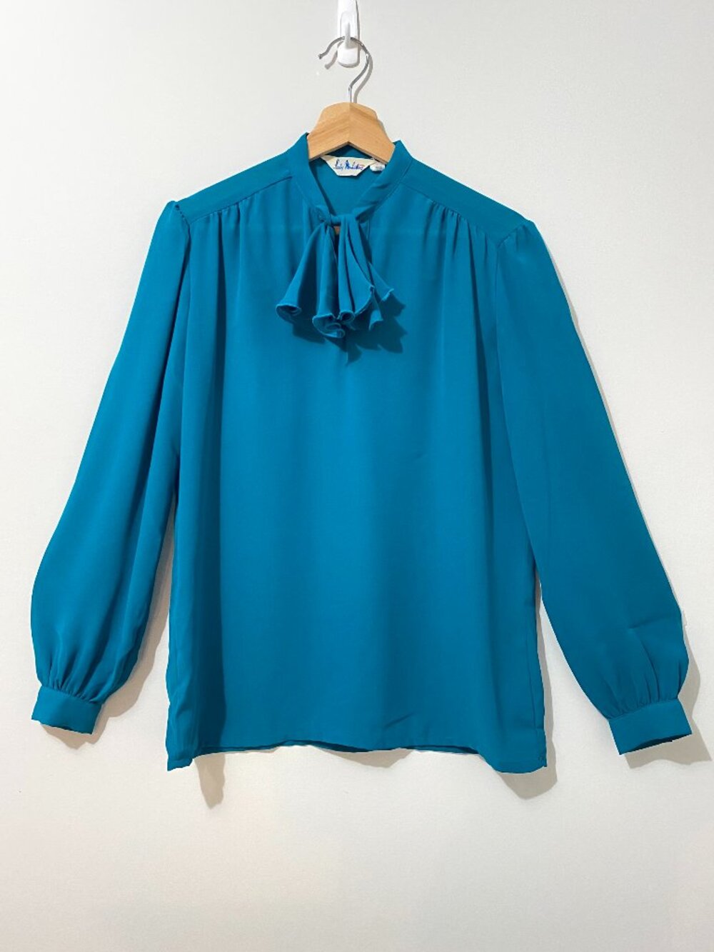 Vintage 80s Teal Chiffon Blouse with Ballon Sleeve, Ruffle Tie-Neck Bow Office